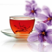 How to make saffron tea in 5 minutes